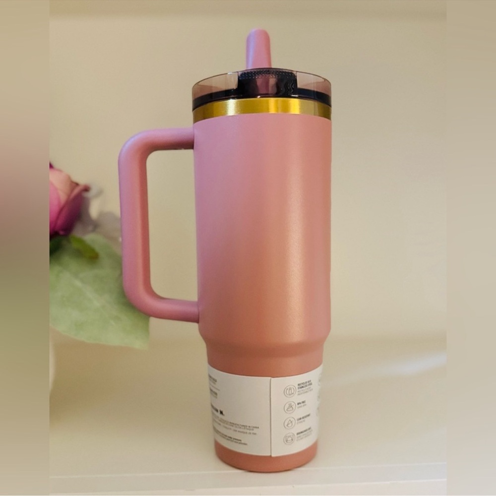 🎉LAST CHANCE🎉Stanley 30oz Quencher Protour Flipstraw Tumbler Antique Pink - Picture 8 of 9